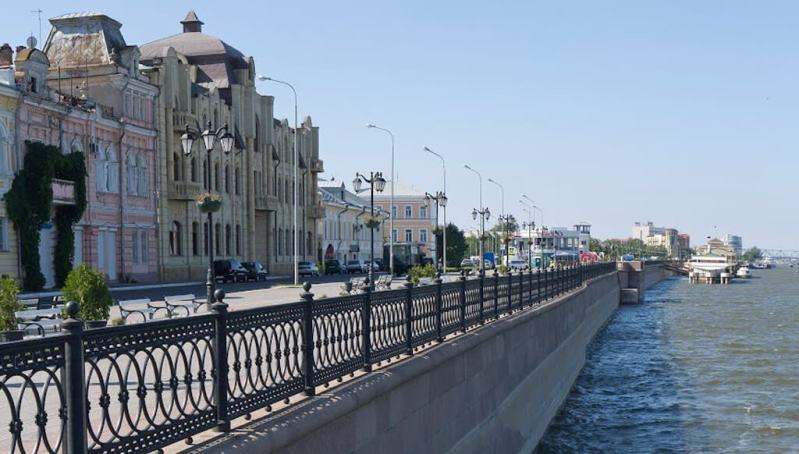 Набережная Астрахани – достопримечательность города #1