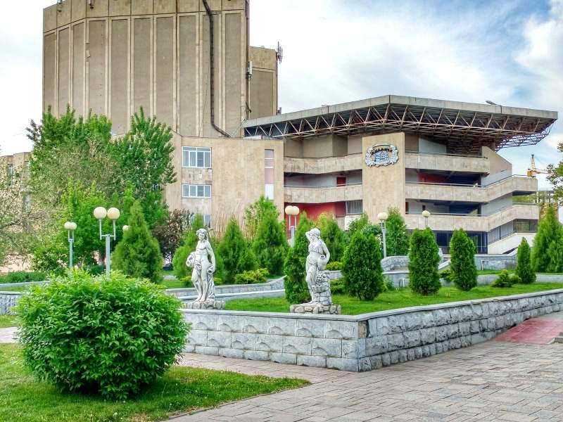 Астраханский музыкальный театр